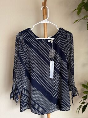Pale Sky Nashua Cold Shoulder Tie Sleeve Detail Top in Navy Blue Size Smll NWT